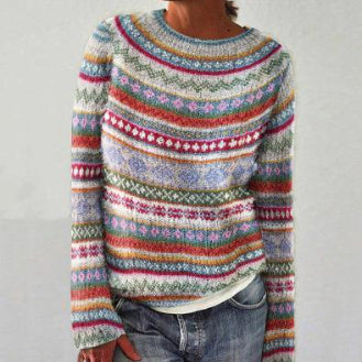 Étreinte Boréale – Le Pull Qui Vous Illumine